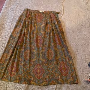 Vintage Paisley midi-skirt!